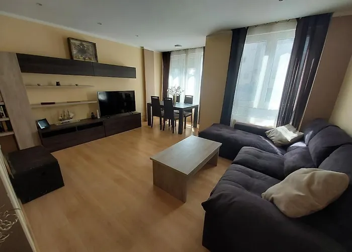 Apartamento Con Aparcamiento En Zona Centrica